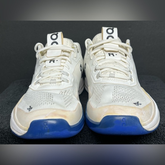 On THE ROGER Pro White Indigo Blue Tennis Shoes 48.98721 Men’s Size 11 - Picture 5 of 11